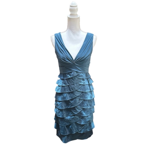 Dressbarn Blue Formal Sleeveless Tiered Dress Size 8 - Picture 1 of 8